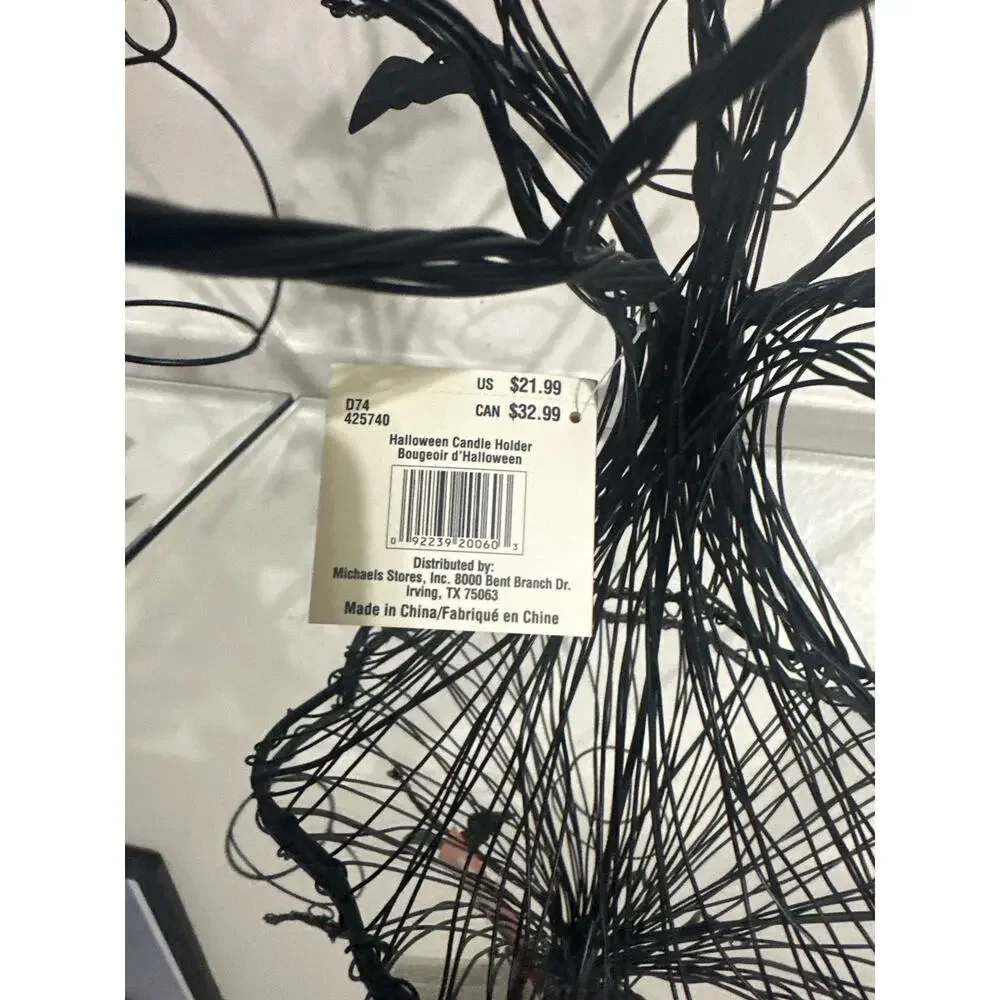 Holloween candle holder tree. Black Metal Bendable Tree With Bats 15” NWT